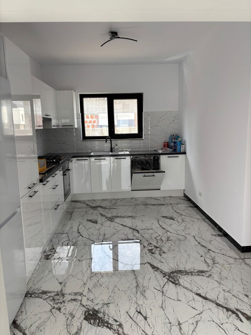 Vila Individuala, semimobilata- Corbeanca - Poză 4