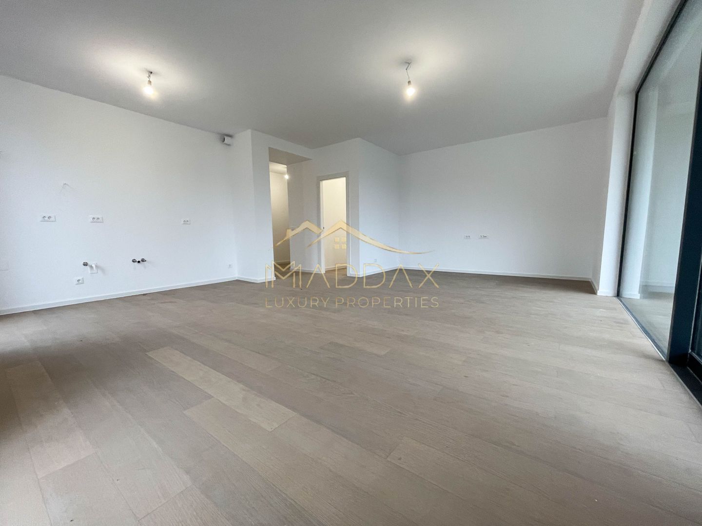 4 rooms apartment***181sqm***// 84sqm garden // Baneasa - Poză 5