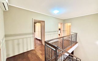 VILĂ DEOSEBITĂ ÎN CARTIERUL PLANETELOR, GIROC – ZONĂ REZIDENȚIALĂ LINIȘTITĂ - Poză 13