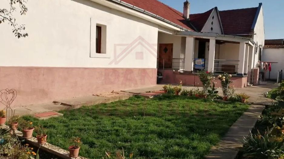 PROPRIETATE CU 2 CASE ȘI CURTE\VALEA TIMIȘULUI\JUD.CS - Poză 13