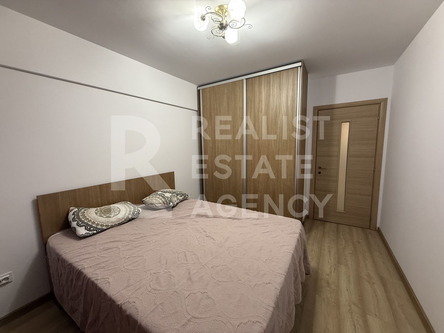 Vânzare apartament cu 4 camere, Bucium, Iași - Poză 3