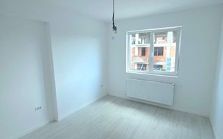Apartament cu 3 camere în București, România - Poză 1