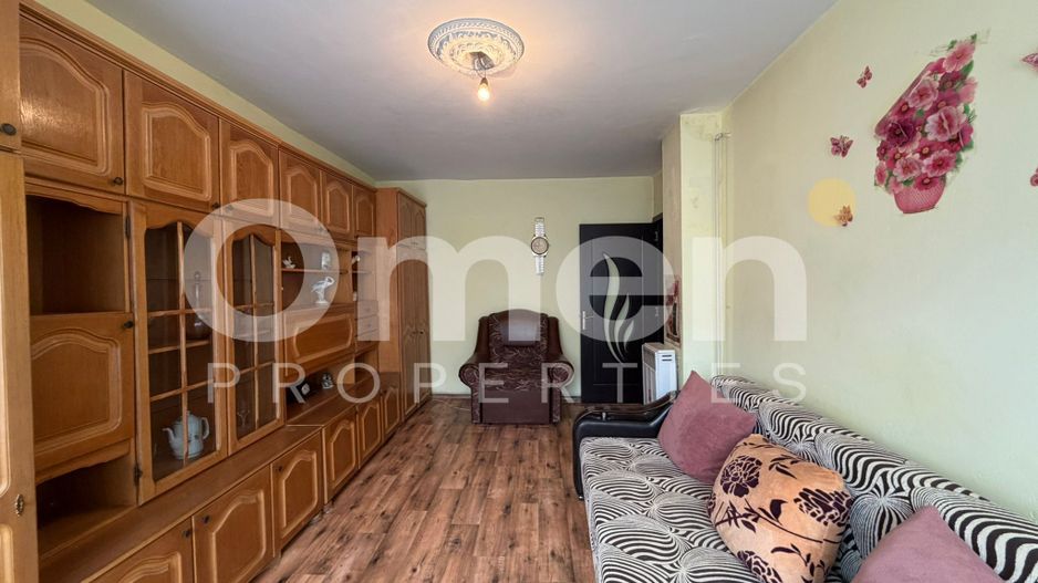 Apartament cu 2 camere decomandat, etaj intermediar, zona Center Nemes - Poză 2