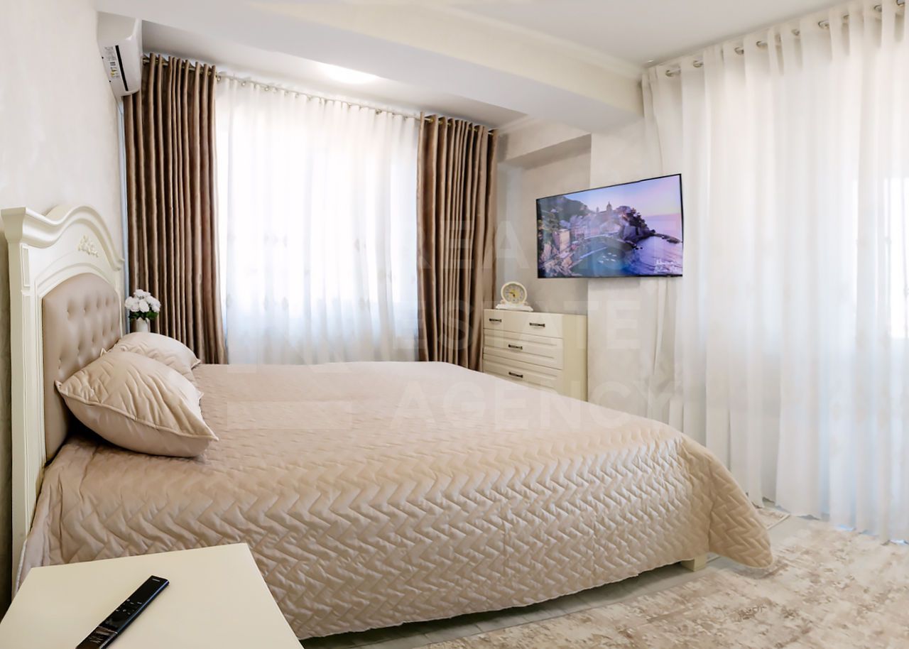 Chirie, apartament, 2 camere, strada Vasile Alecsandri, Centru - Poză 3
