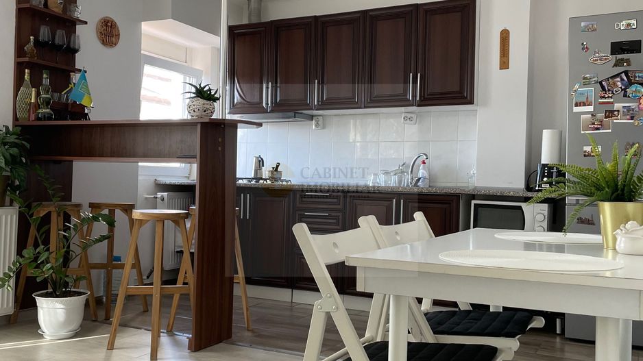 2 camere  | Gh Magheru | Decomandat | Renovat - Poză 2