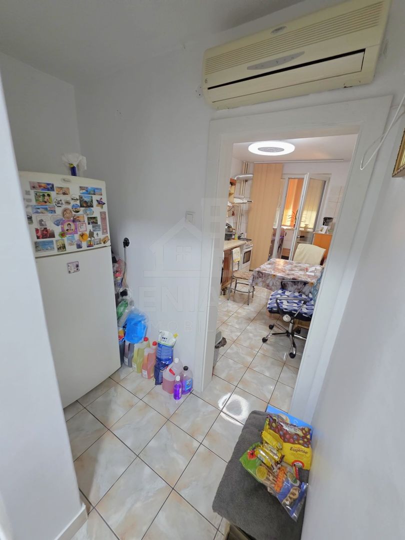 2 camere decomandat- etaj 2- 77mp- ultracentral - Ramada - Poză 9