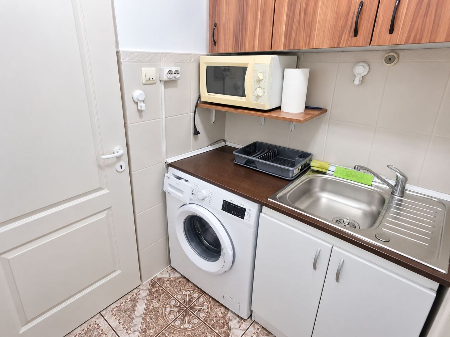 Apartament 2 camere ND 35 mp Tatarasi Ateneu 350 euro - Poză 5