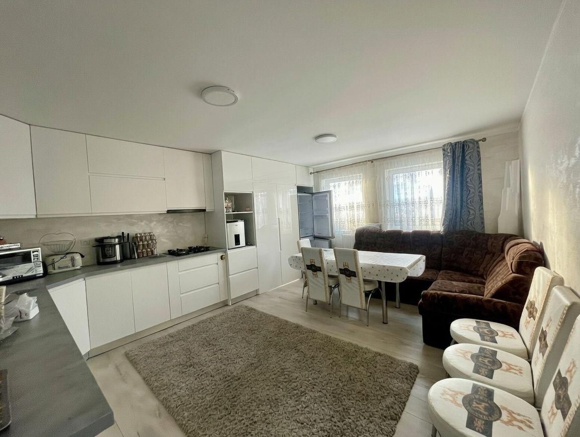 🏡 Casă modernă cu 15 ari teren | Zonă liniștită | Vicov de Sus - Poză 8