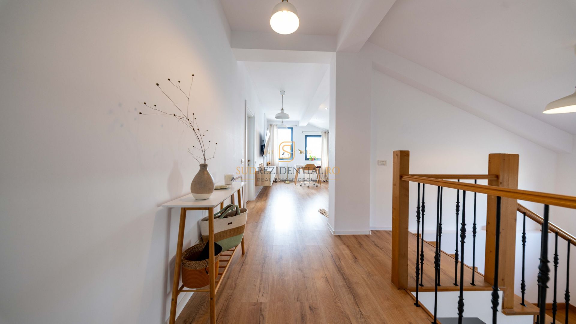 Casa Individuala de vanzare - Comuna Berceni - Complet mobilata - Poză 14