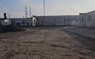 Spațiu administrativ și clădiri birouri + hale de vânzare în Giurgiu, - Poză 3