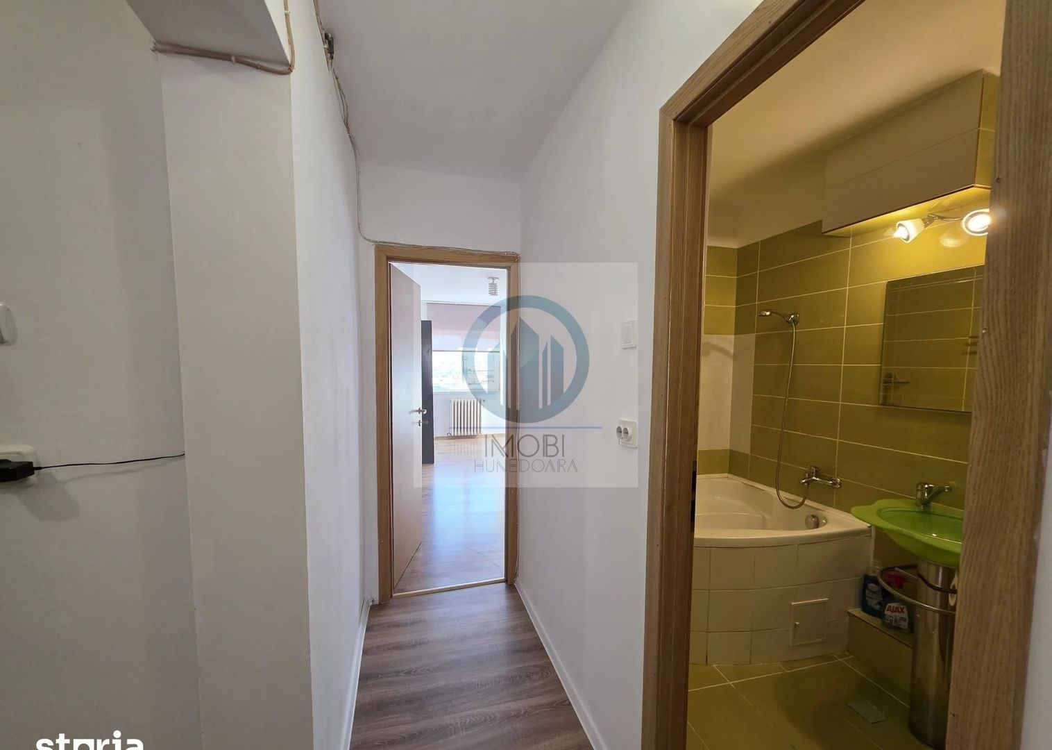 Apartament 3 camere, Decomandat, 74 mp, Deva – Bd. Decebal, Bloc 23 - Poză 12