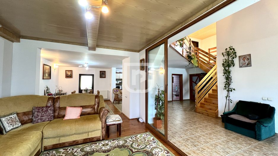 Casa cu 4 dormitoare | strada Manastirii | Gura Humorului - Poză 3