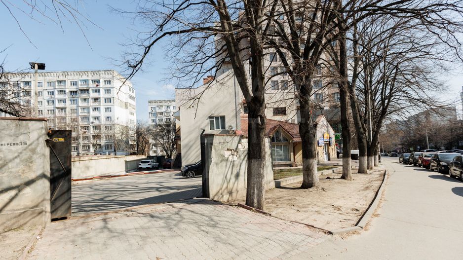 Chirie, teren+construcție, str. Independenței, Botanica - Poză 4