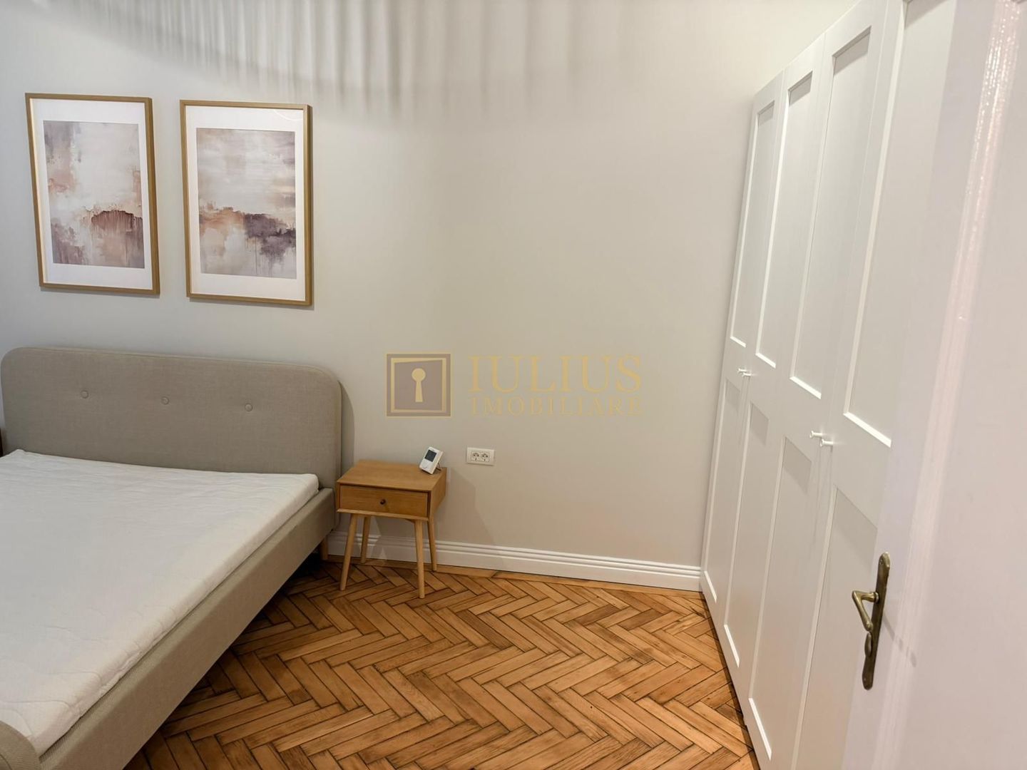 5 minute de centru, 2 camere, centrala proprie. - Poză 6