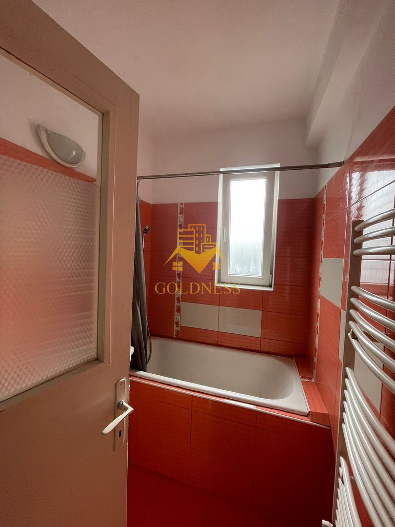 2 camere deco et 2 balcon Centru Mihai Viteazu / Leul /Piata Muzeului - Poză 3