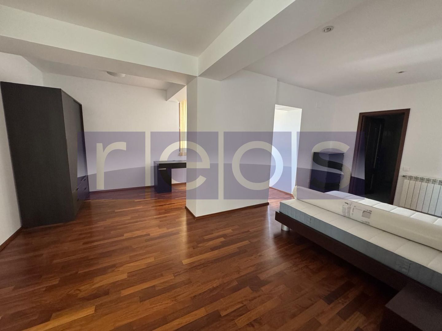 INCHIRIERE 3 CAMERE | 140 MP | ETAJ 2/3 | ZONA HERASTRAU | PARCARE SI BOXA - Poză 4
