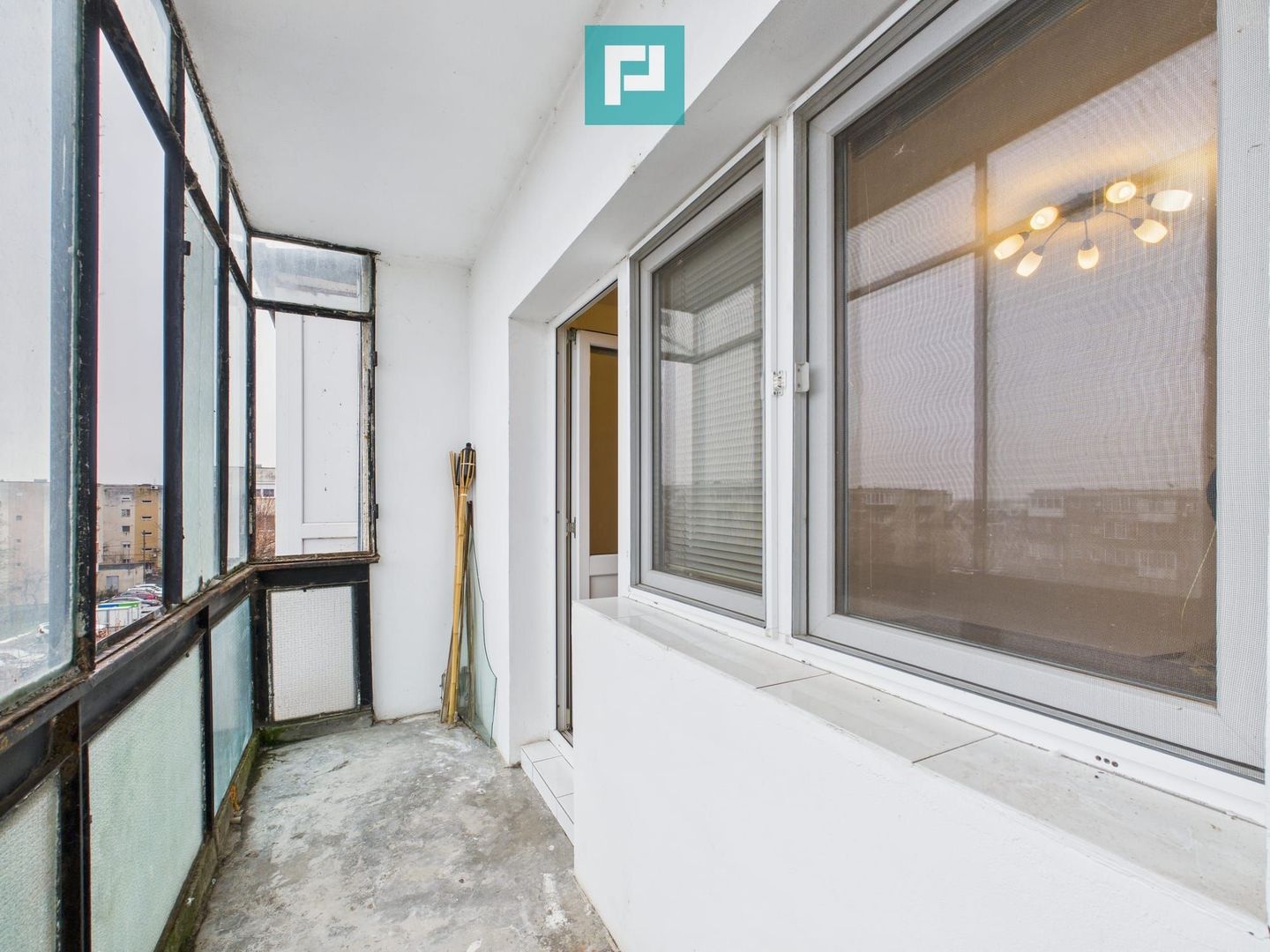 Apartament 3 camere decomandat spațios – Micalaca - Poză 9