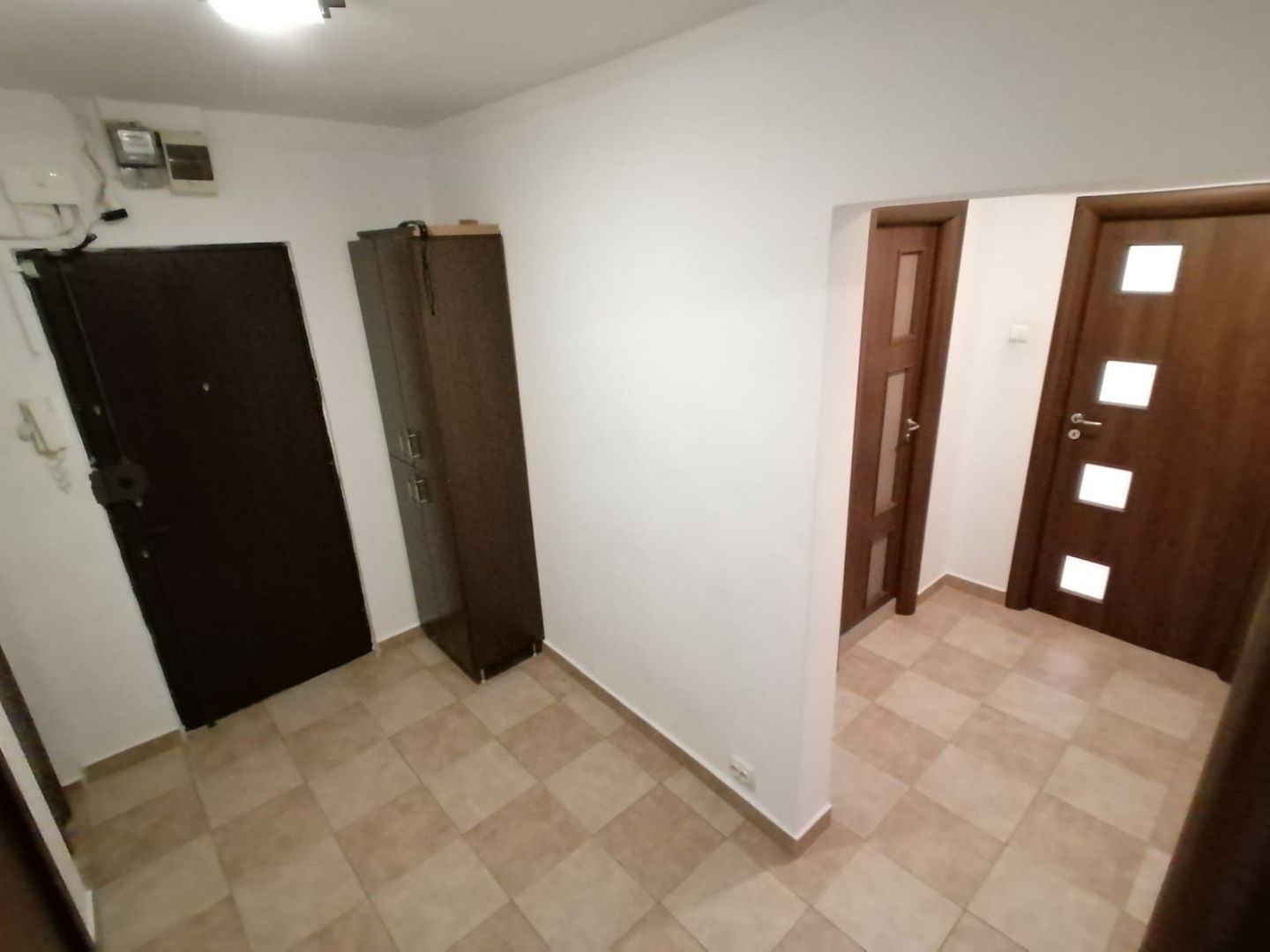 Apartament 3 camere | APUSULUI | BLOC REABILITAT | METROOU - Poză 4
