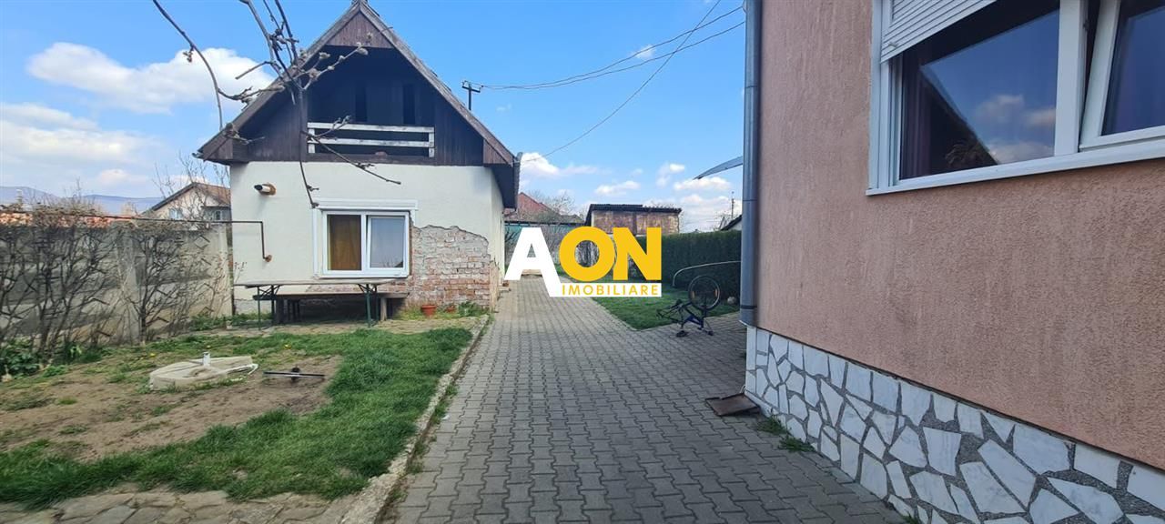 De vanzare casa 5 camere 800 mp teren Oarda de Jos - Poză 2