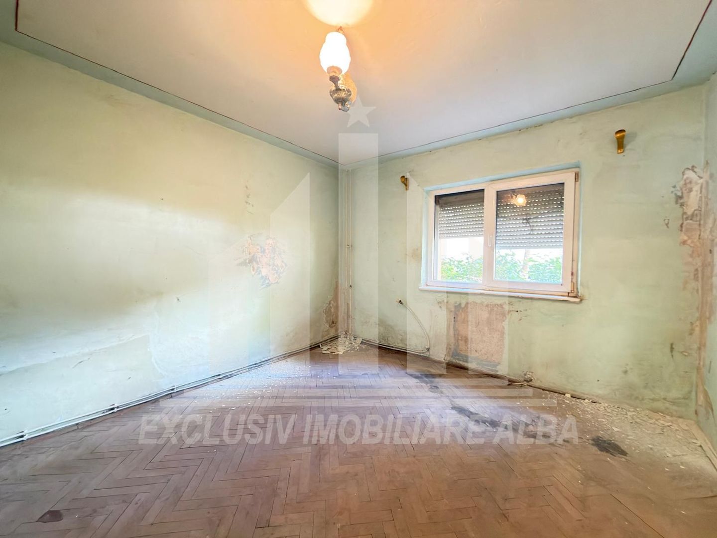 Apartament 2 camere | 50 mp | De renovat | Cetate-Mercur - Poză 5