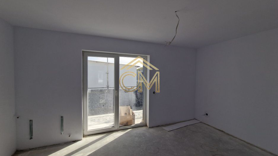 Casă 4 Camere - 110 MPU - 264 MP Teren - Terasa - Poză 11