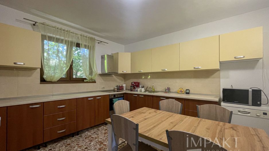 Casa individuala cu 6 camere, in cartierul Buna-Ziua - Poză 17