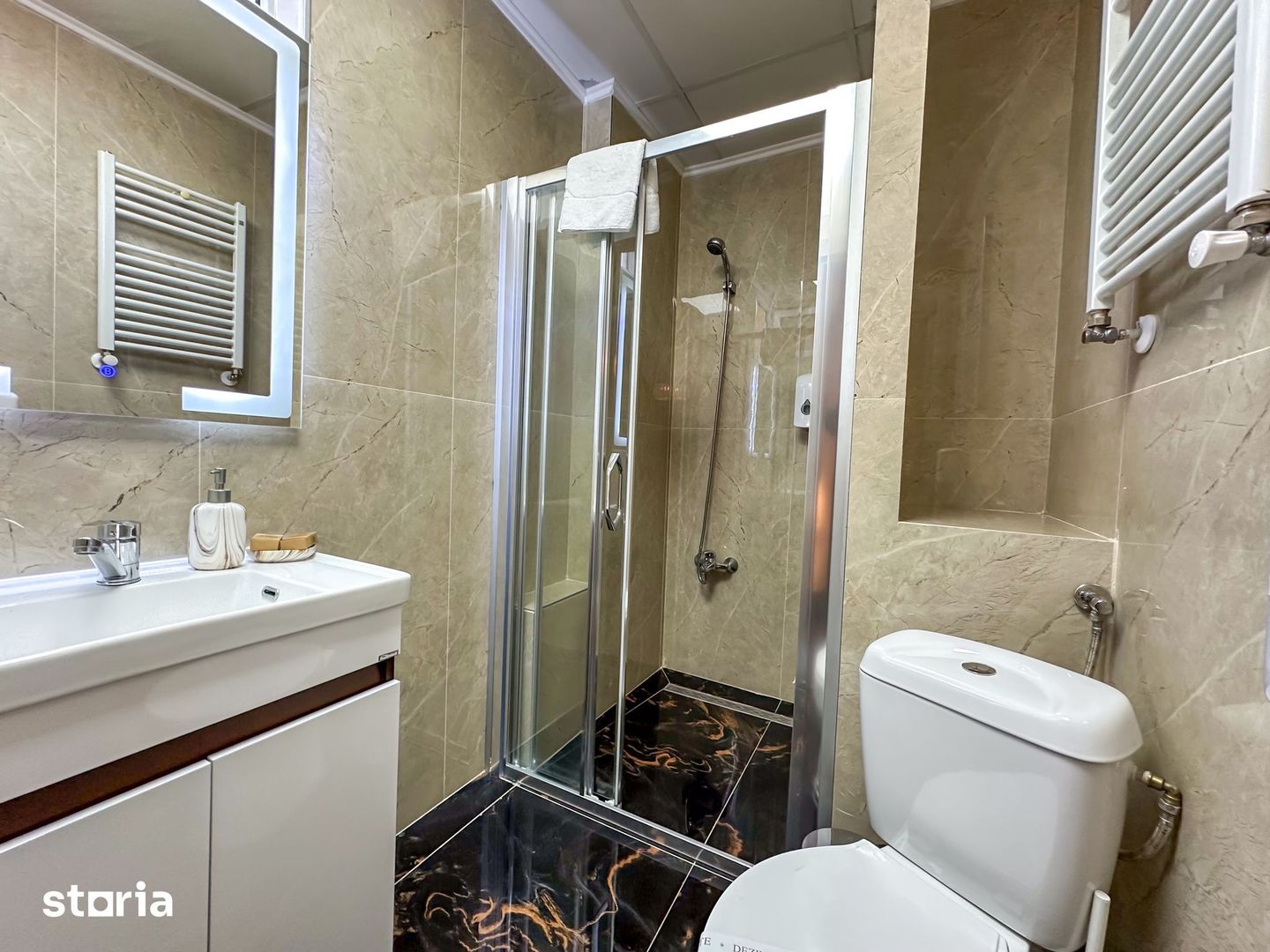 OPORTUNITATE INVESTIȚIE – APARTHOTEL PREMIUM ÎN INIMA BUCUREȘTIULUI - Poză 19