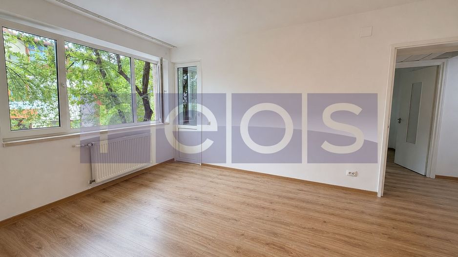 VANZARE 3 CAMERE | RENOVAT COMPLET | ETAJ 2 | ZONA CRANGASI - Poză 1
