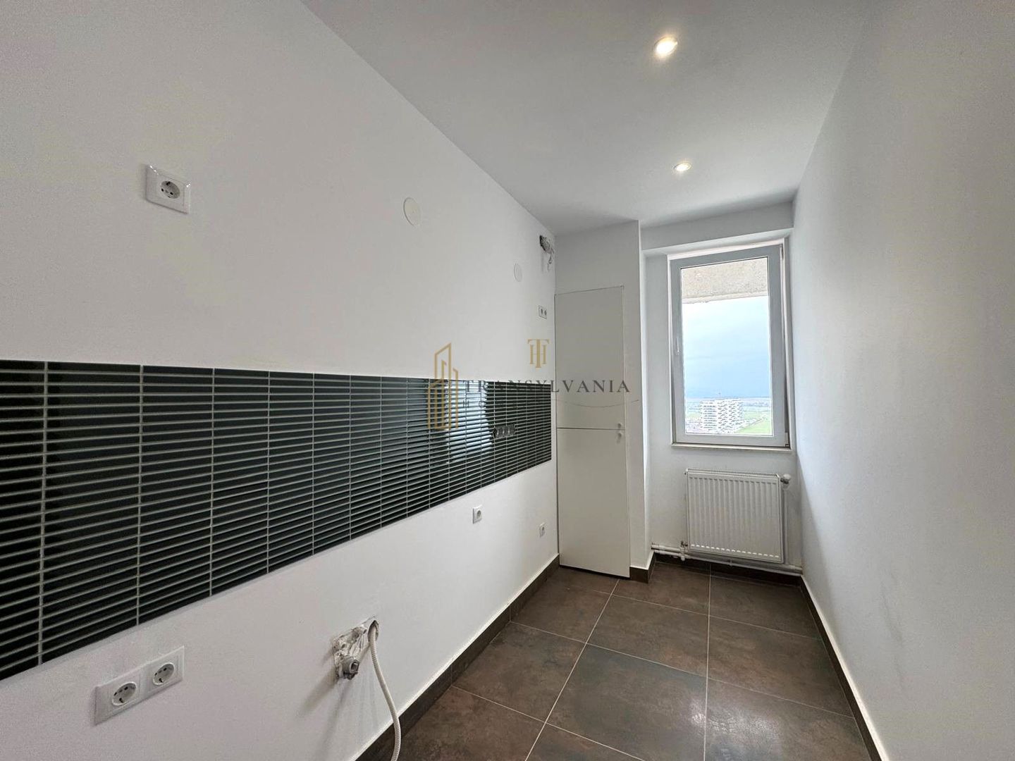 Apartament 2 camere, decomandat, 56 mp utili Zona Mihai Viteazu - Poză 3