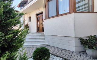 Casă deosebită în Sibiu – confort, spațiu și liniște în Tineretului : - Poză 1