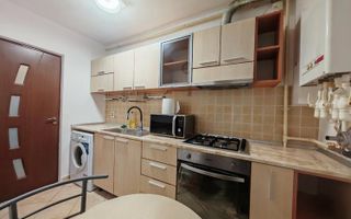 Mobilat Utilat Apartament cu 2 Camere Aproape de Metrou - Poză 6