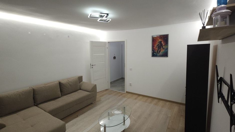 Sibiu/ Metrou Favorit 3 minute pe jos/ Renovat 2025 - Poză 5
