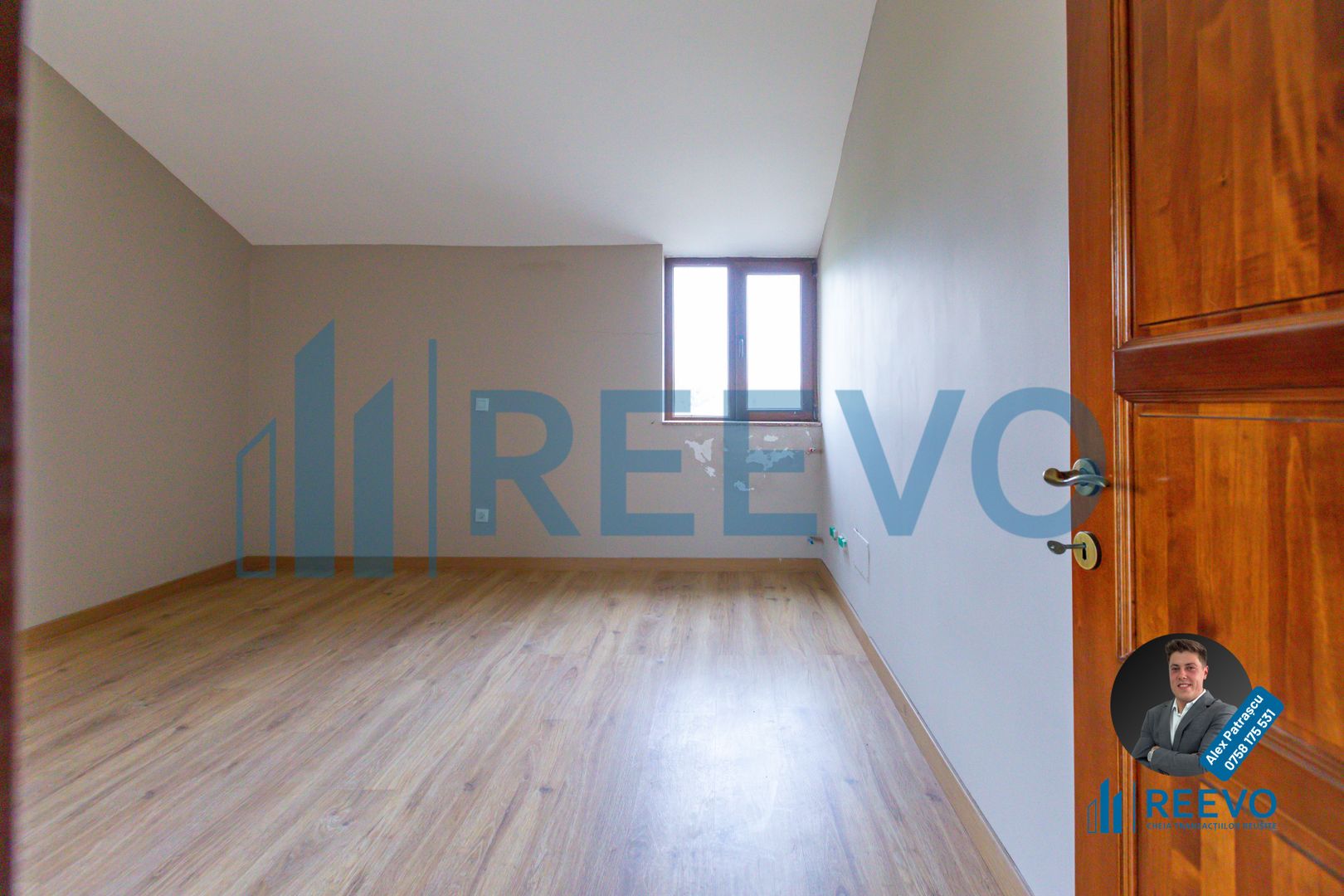 Casă/vilă de vânzare în Hemeiuș! - Poză 33