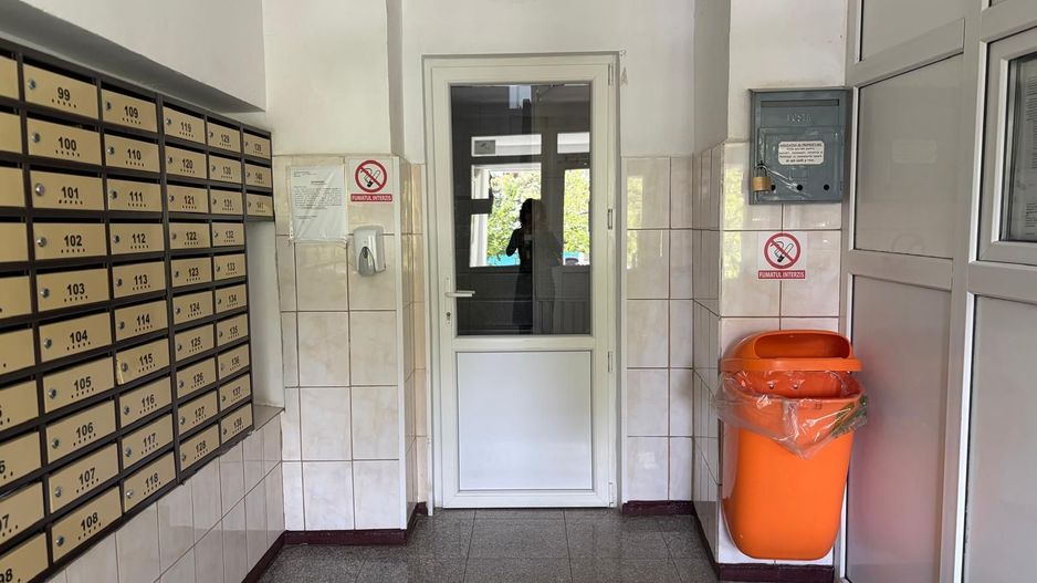 Apartament cu doua camere decomandat, Turda - Poză 12