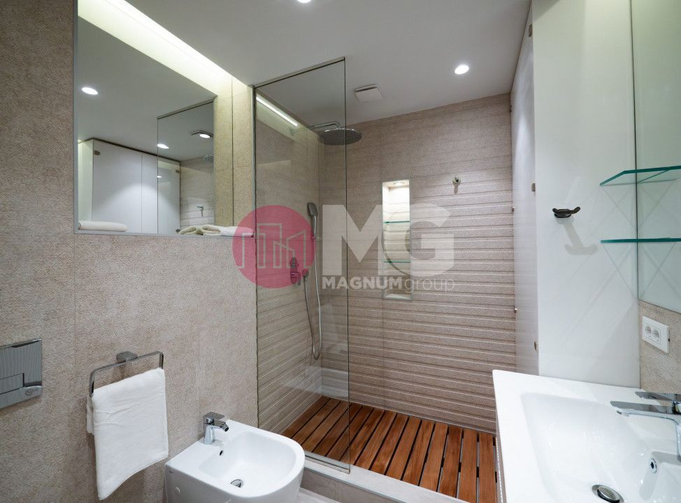 Apartament 5 camere de vanzare -complex nou -vedere lac -amenajat lux -totul nou - Poză 9