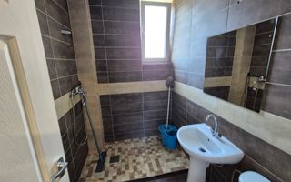 Spatiu comercial 109,54 mp + teren 222 mp + 2 locuri de parcare - Varteju - Poză 14