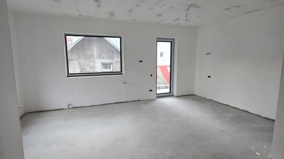 Apartament cu 2 camere + loc de parcare - Busteni - Zamora - Poză 5