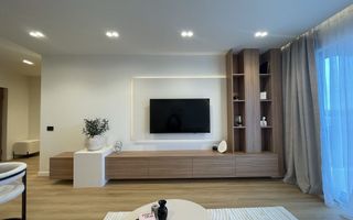 Apartament 2 camere modern – zona Vivo, cu parcare - Poză 2