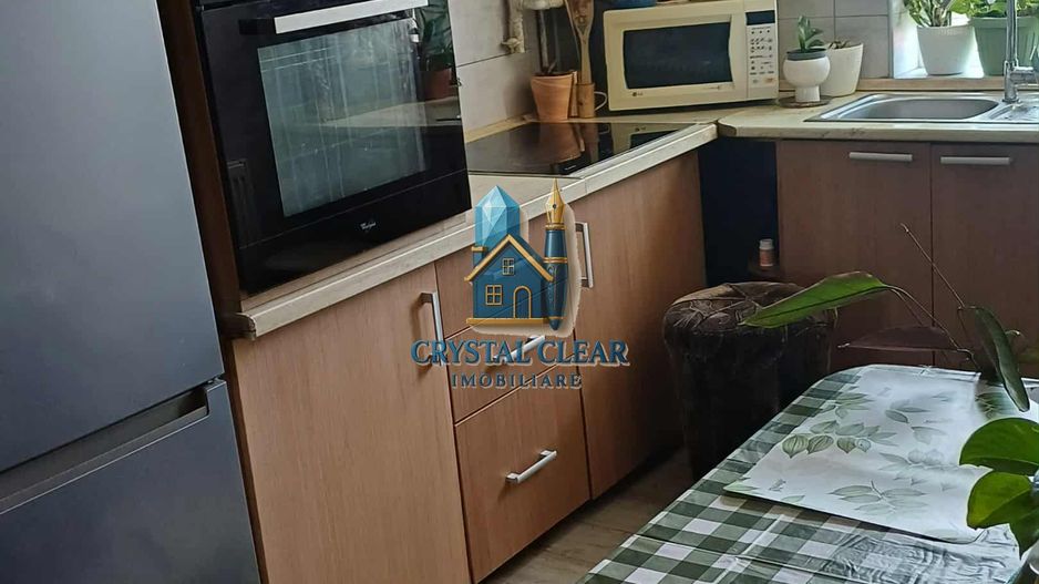 Apartament 3 camere - zona Sângeorgiu de Mureș - Poză 6