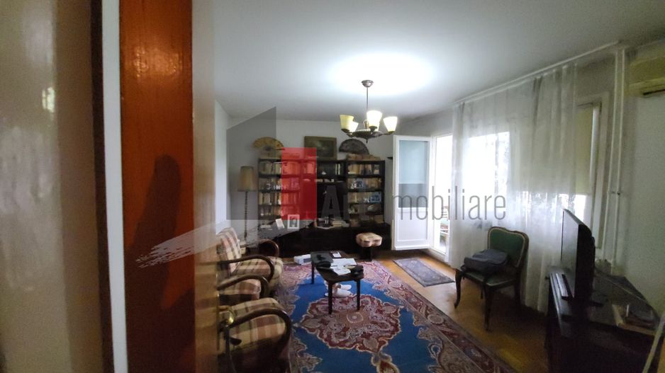 Apartament 4 camere Titan - Poză 3