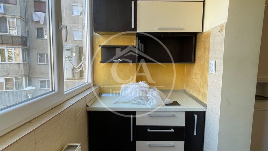 Apartament cu 3 camere de inchiriat in zona Nufarul, Oradea - Poză 10