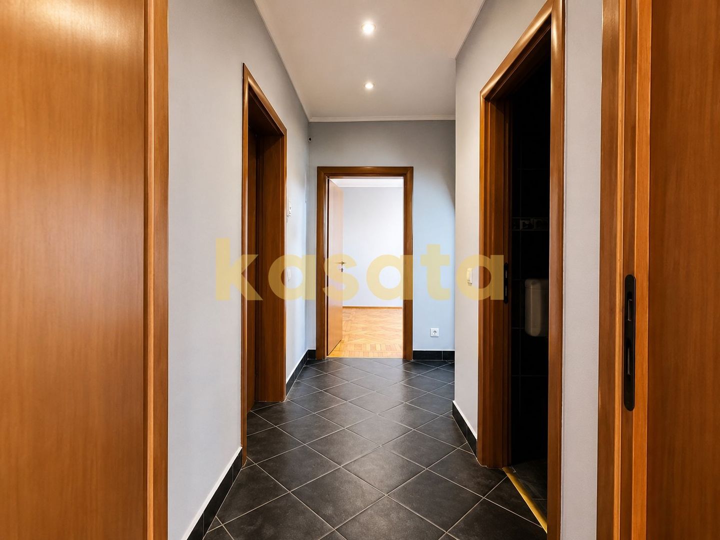 2 CAMERE | CEAIKOVSKI-FLOREASCA | IGIENIZAT | BOXA 11MP | CENTRALA - Poză 4