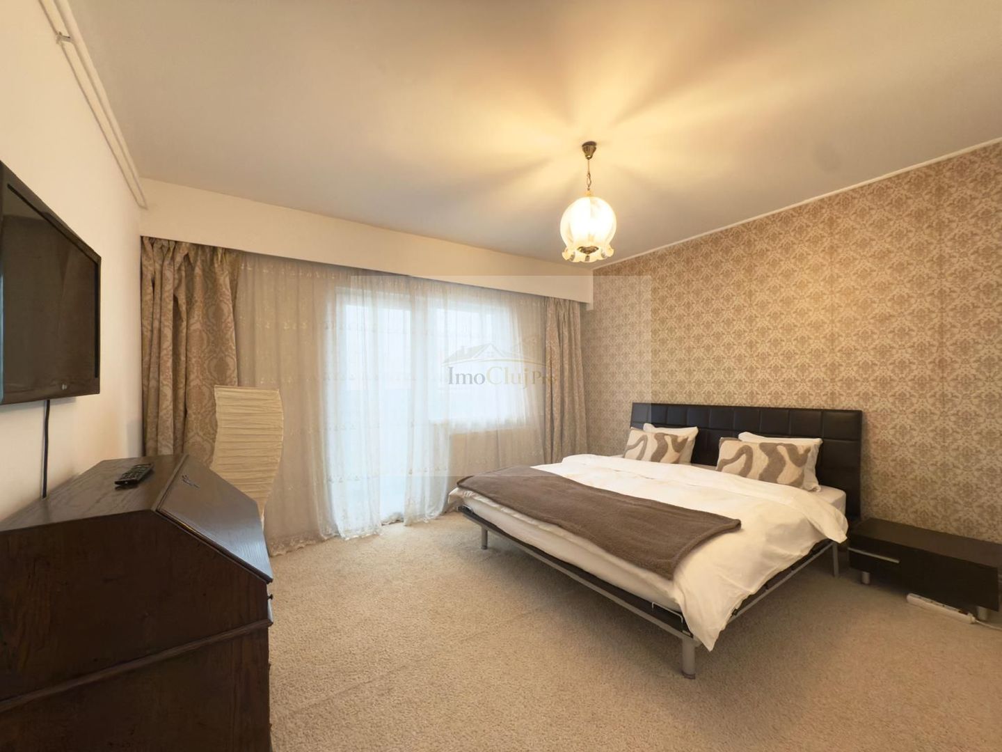 Închiriere apartament 3 camere decomandate– Calea Dorobanților-Parcare - Poză 6