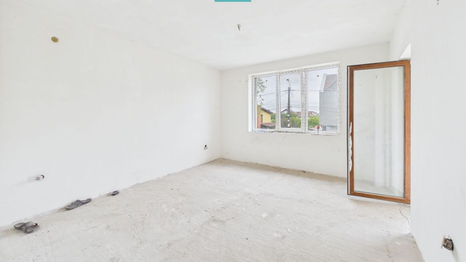 Vilă cu 8 camere în Săcălaz, Central - Poză 11