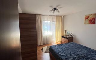 2 Camere | Decomandat | 2013 | Et Intermediar | M Gorjului la 7 min - Poză 2