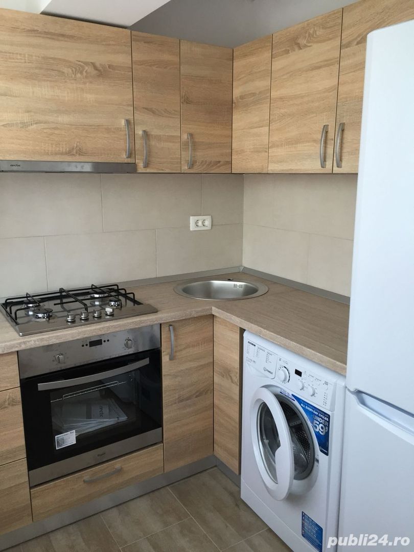 APARTAMENT  ZONA  COLENTINA - Poză 3