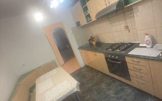 Apartament 4 camere, decomandat - Poză 5