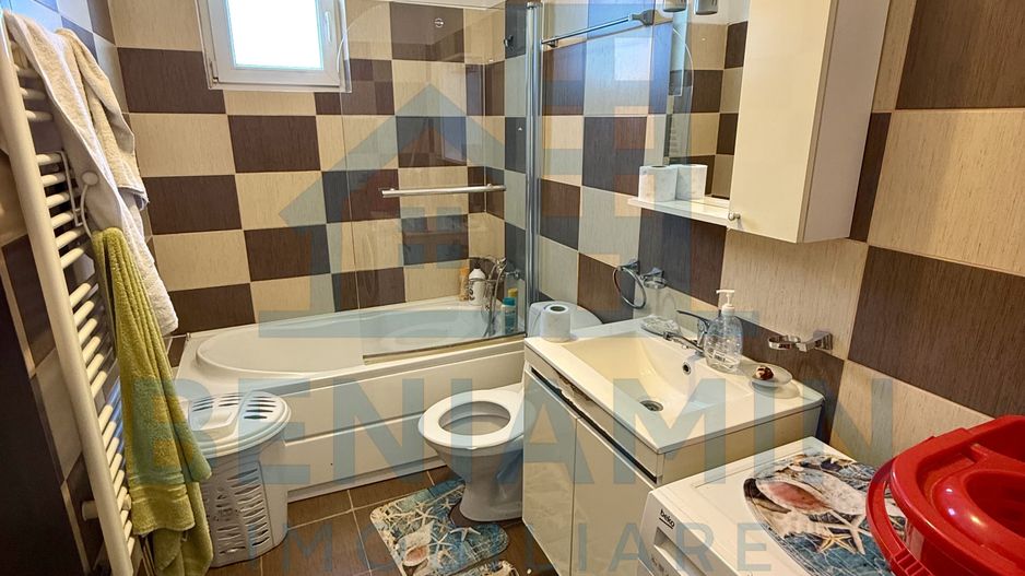 3 decomandate - 68mp - centrala proprie - 2014 - Craiovita Noua - Poză 7