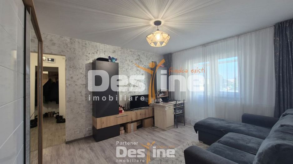 Apartament cu 2 camere etaj intermediar, renovat, boxa, zona Tudor Vladimirescu - Poză 1