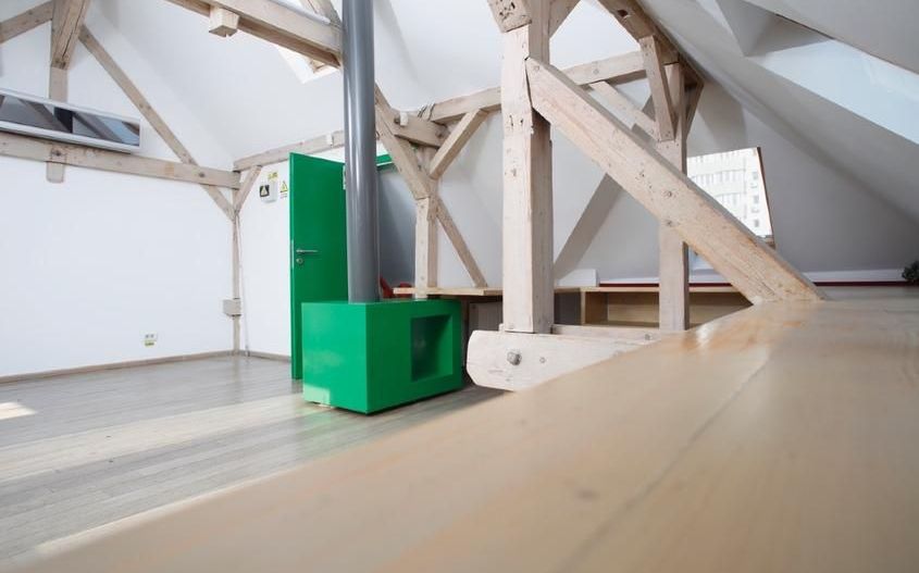 De inchiriat mansarda 3 camere zona Decebal - Poză 4